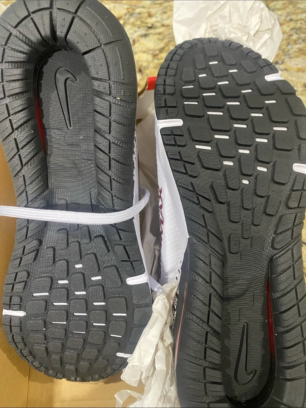 Nike Air Маж Phoenix Boys' Grade School